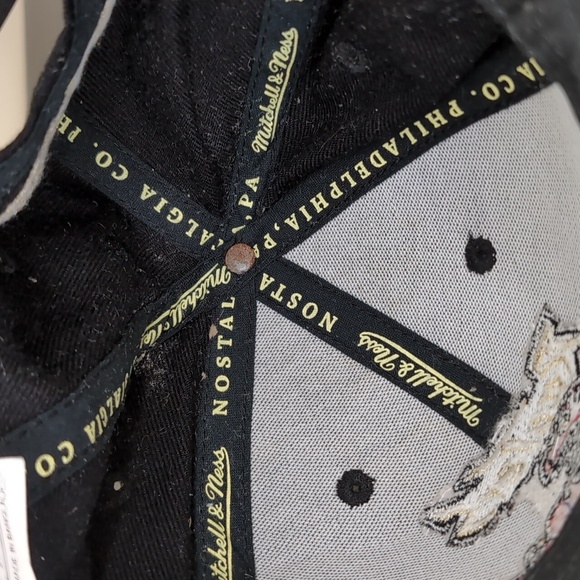 Toronto Raptors Mitchell and Ness Cap Wool Blend Snap Back One Size - Picture 7 of 11